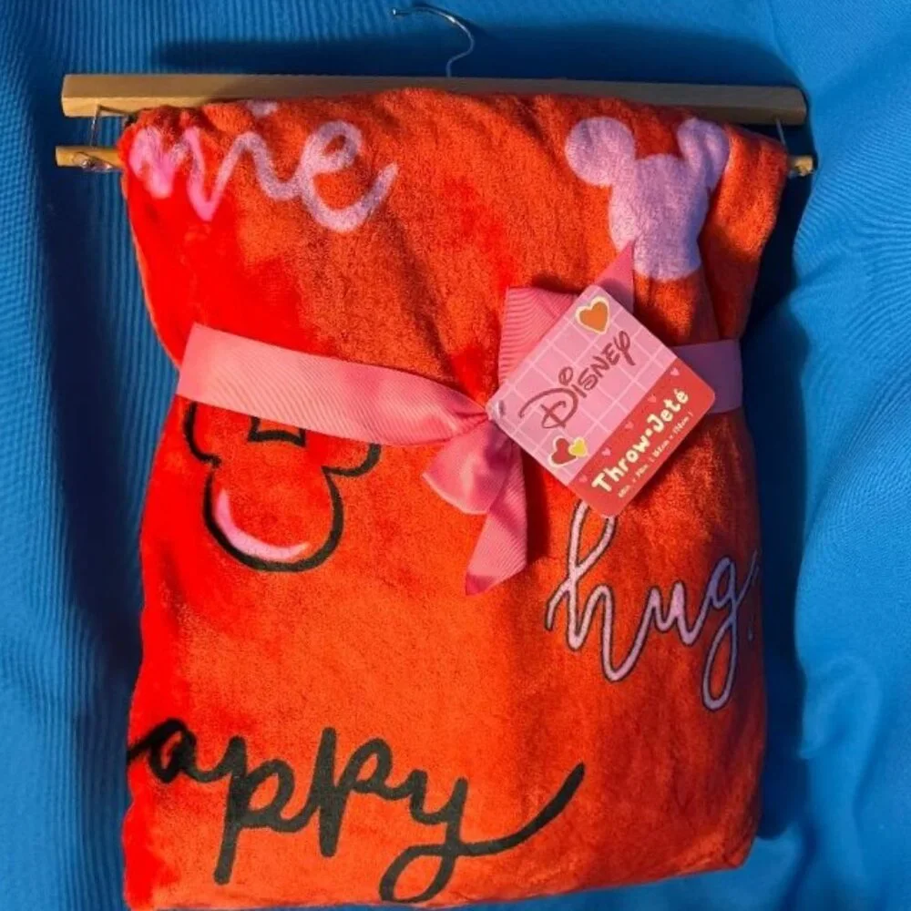 BRAND NEW ~ NWT ~ GORGEOUS DISNEY MICKEY & MINNIE MOUSE 60